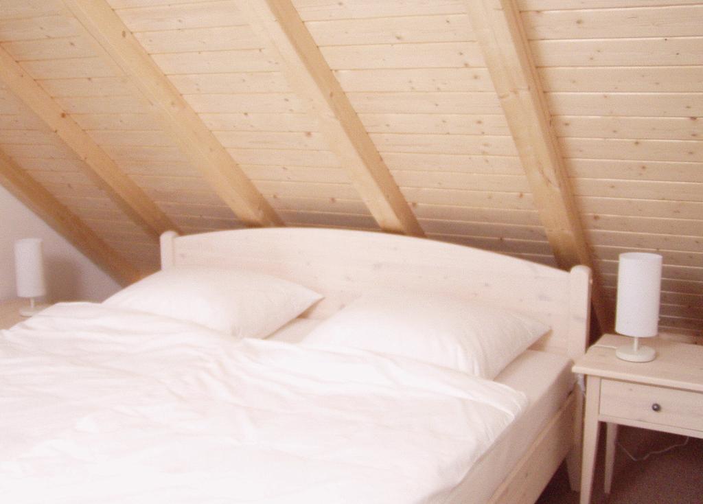 Gaestehaus Am Sonnenfeld Sommeri Chambre photo